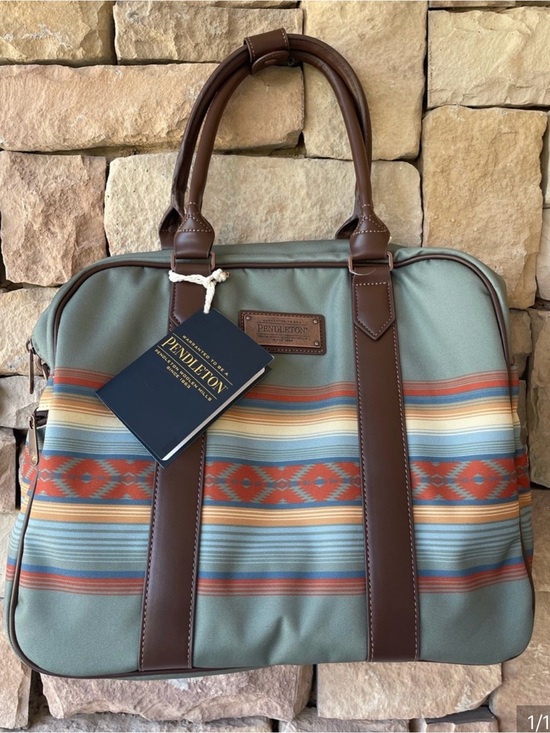 Pendleton Handbags - Pendleton Weekender Travel Bag Tote NWT